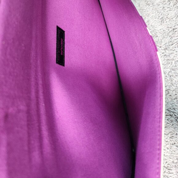 Marc Jacob Laptop/iPad Sleeve/Holder - Picture 3 of 8